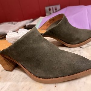 Roxana Mule Splendid 8 US